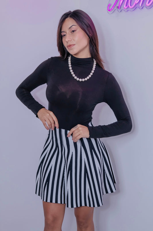 Striped knit skirt