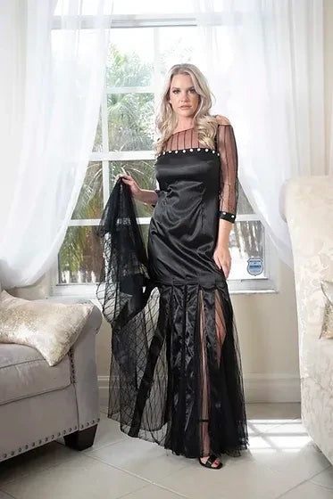 The Naomi Gown