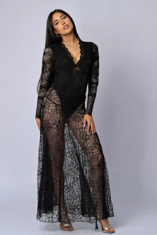 The Amour Lace Skirt