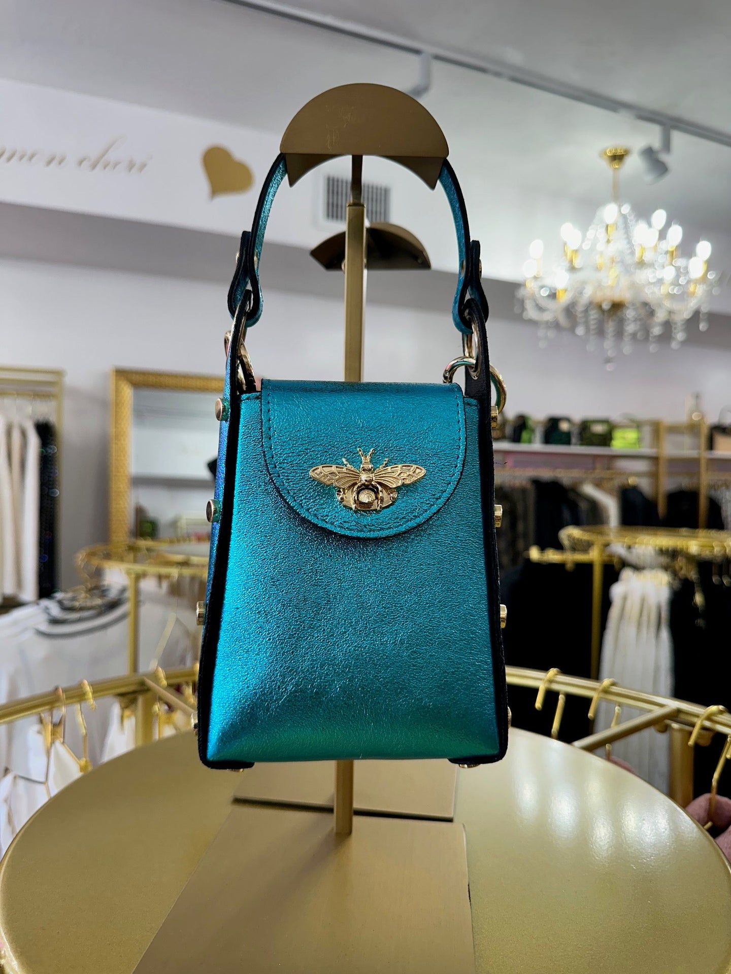 The Bee Bag 2 - Belledamour.com