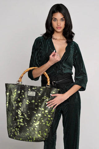 The Belle Tote - Belledamour.com