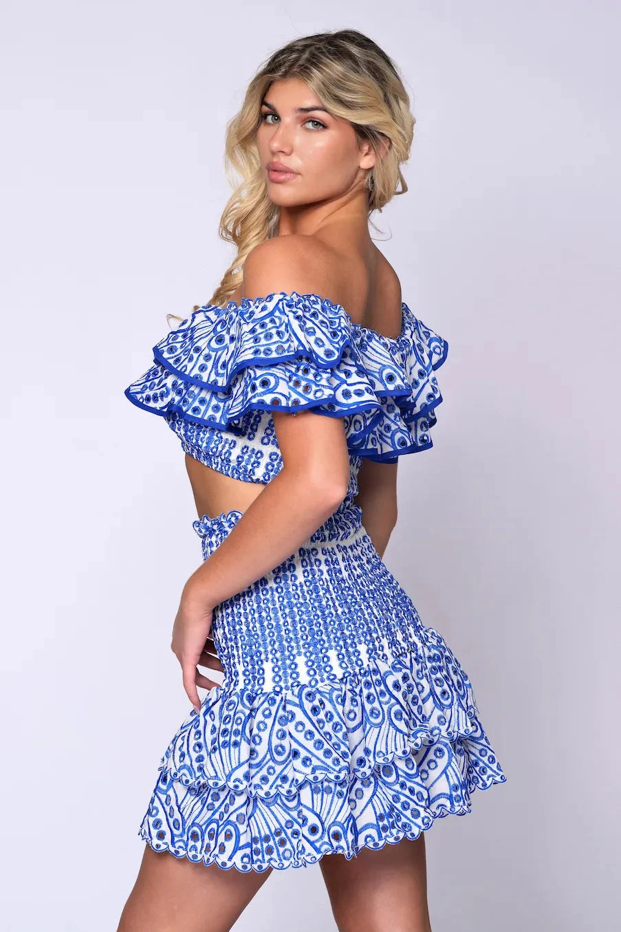 The Carmen Set - Belledamour.com