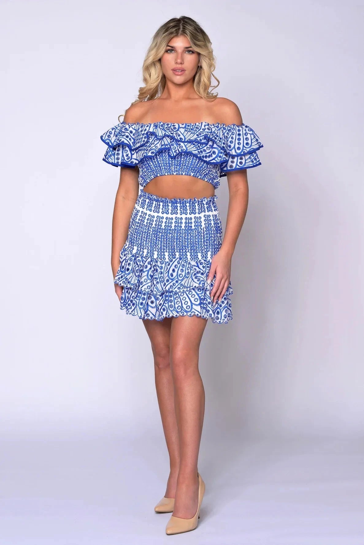 The Carmen Set - Belledamour.com