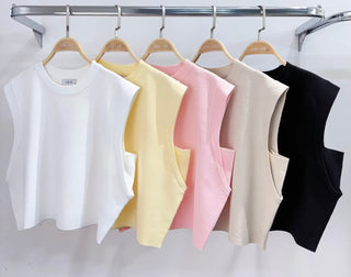 The Oversized Loose Fit T. - Belledamour.com